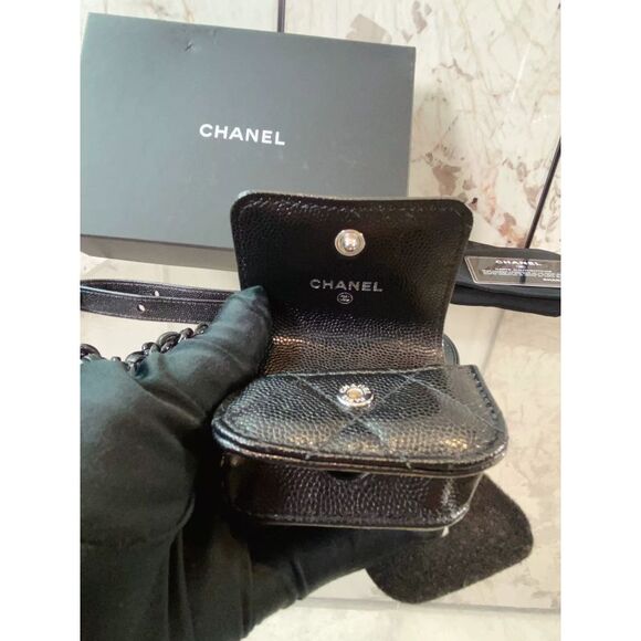 Chanel Women Pre-Loved Bag Very Good Condition - Picture 7 of 9